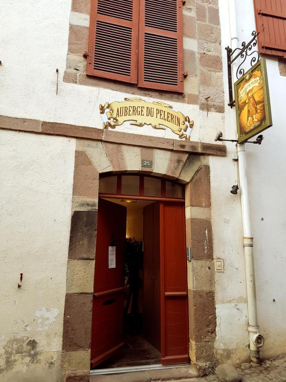 Auberge Du Pelerin Saint-Jean-Pied-de-Port Buitenkant foto